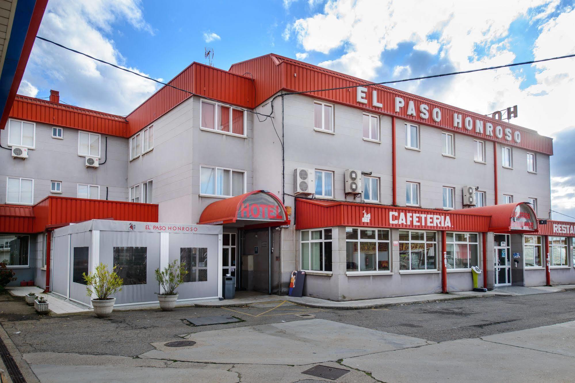 Hotel El Paso Honroso Hospital de Órbigo エクステリア 写真